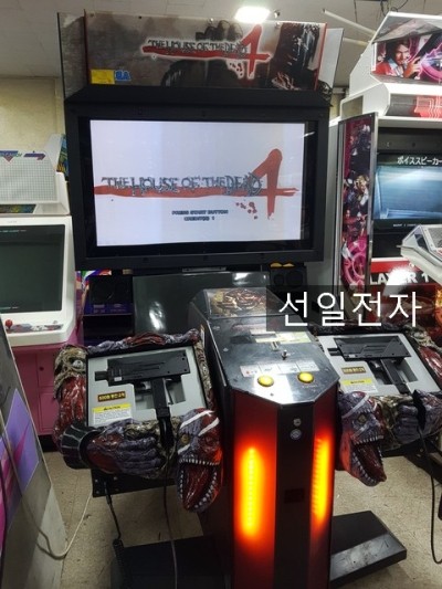  세가 하우스 오브 더 데드 4 Sega The house of the dead 4