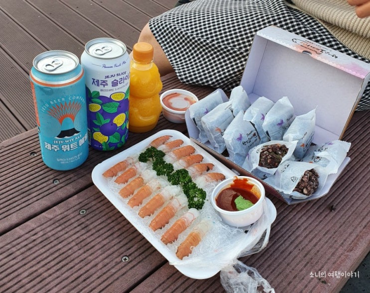 제주동문시장 딱새우회 오메기떡 감귤초콜릿 한라봉주스 동문시장먹방 제주도여행기념품쇼핑