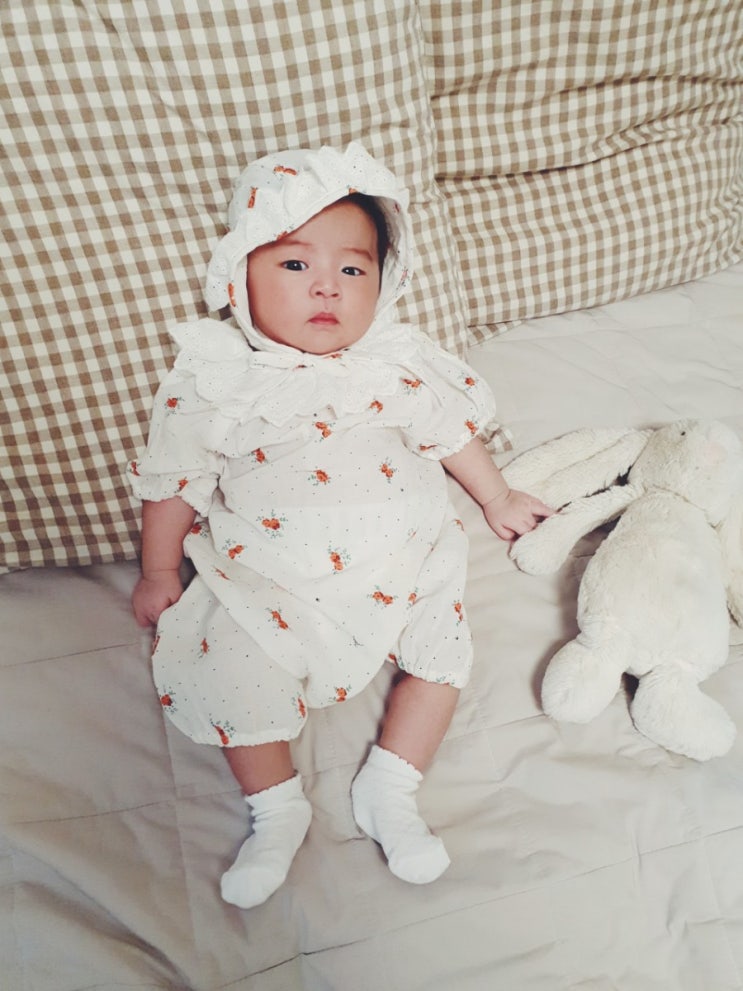  둘째 50일 집에서 셀프 촬영