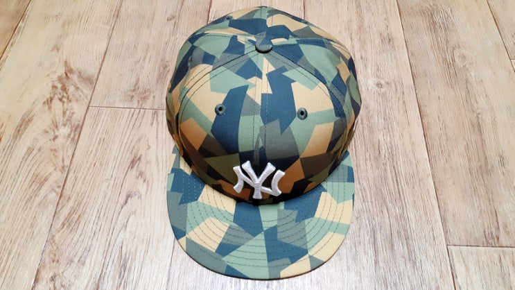 뉴에라 2020컬렉션 geometric camo 플렉스해버렸지 뭐야~ 뉴에라 2020컬렉션 geometric camo 플렉스해버렸지 뭐야~