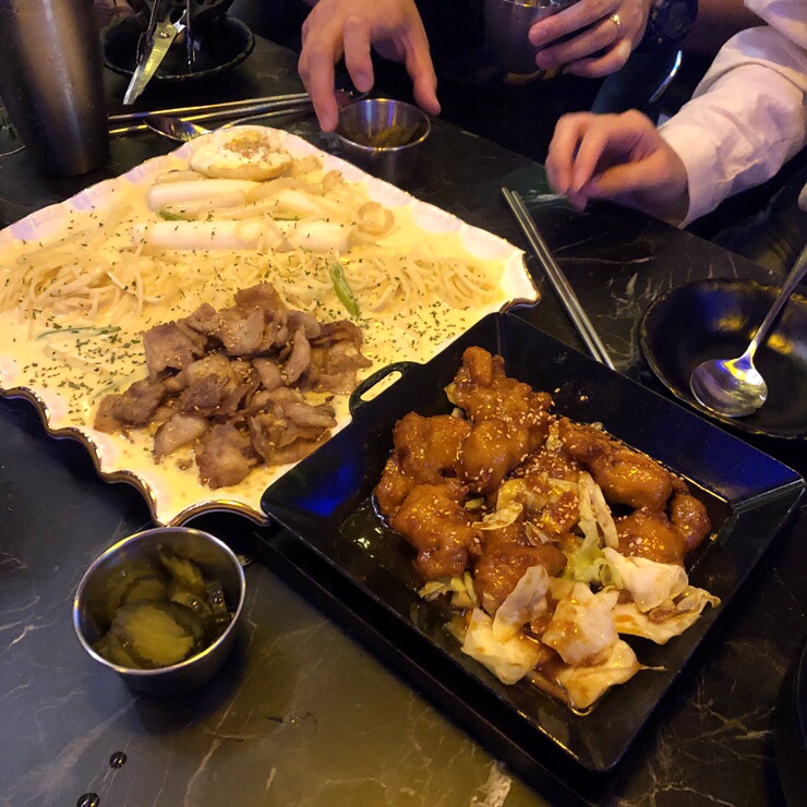  부천중동술집 미씽유 부천현대점에서 안주 박살내기! 부천 안주맛집 분위기맛집 인정~