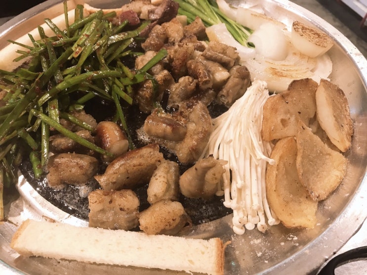  곱이 잔뜩 해운대 이팔곱창