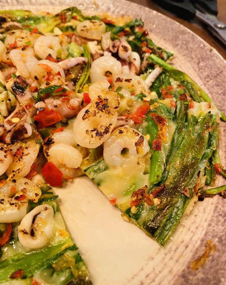  대구에도 물총 조개탕이 있었네요? [조조칼국수] 비오는 날 생각나는 앞산 [동죽칼국수와 낙지해물파전]