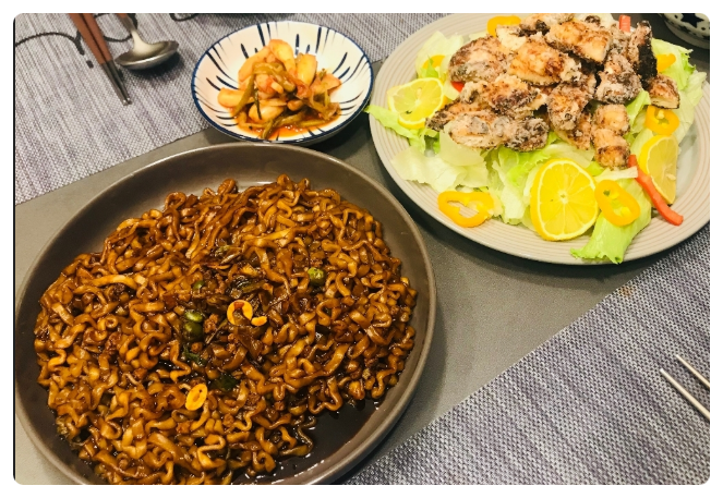  오뚜기 진진짜라랑 짜파게티 중에 어떤게 맛있을까?