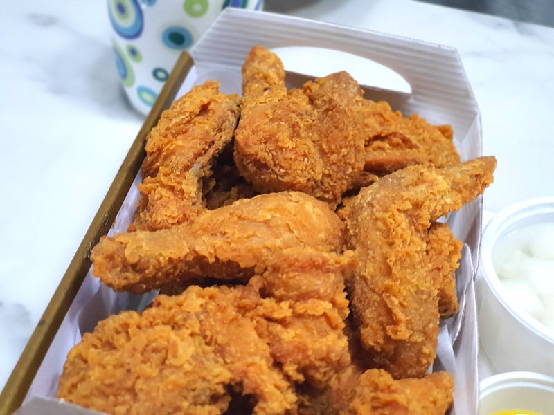 자담치킨 핫후라이드치킨 느끼함 1도 없음 : 네이버 블로그