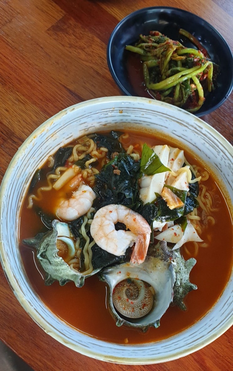 뿔소라 미역 라면 이 맛있는 마라도 해녀3대할망네 인생 라면을 만나다 뿔소라 미역 라면 이 맛있는 마라도 해녀3대할망네 인생 라면을 만나다