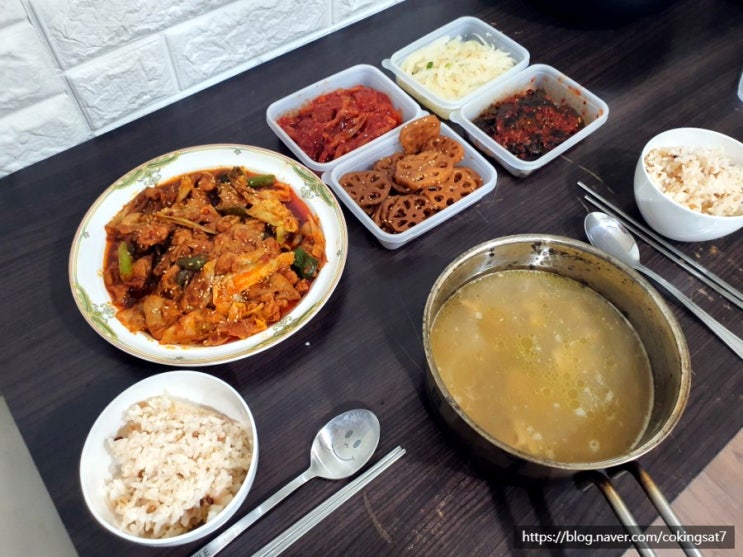 반찬배달업체 정래윤의 오늘반찬 반찬택배도 깔끔하고 맛있네~