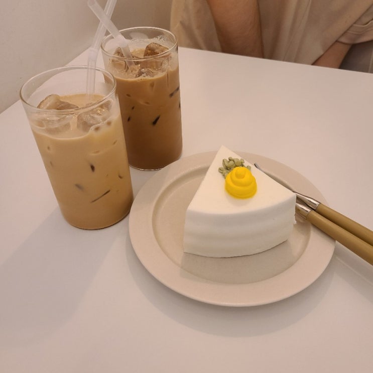  [카페]케이크 맛집 홍대카페 바나나하루키!/홍대카페/상수카페
