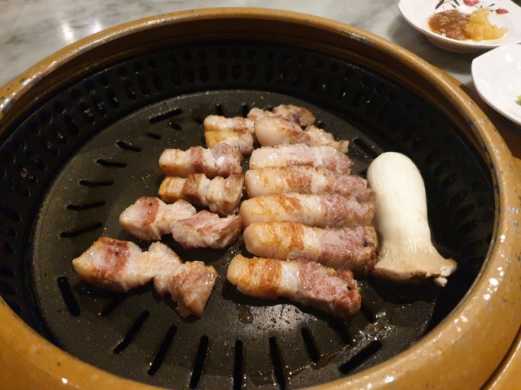  콜키지프리가 가능한 친절한 고깃집 : 영등포꽃삼