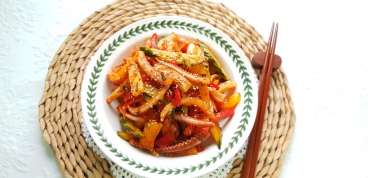  오징어숙회무침 무쳐서 맛있는 한끼