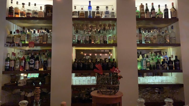  발리 Bar 투어 / The Night Rooster (더 나이트 루스터)