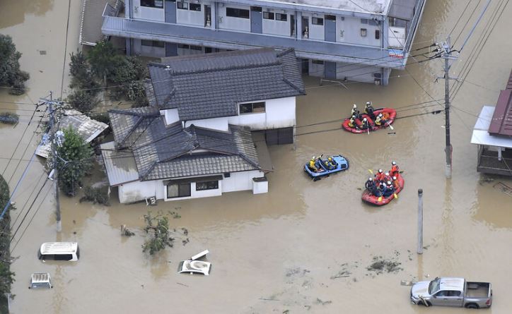 [ 일본어 기사번역 ] 구마모토 기록적 폭우로 사상자 발생