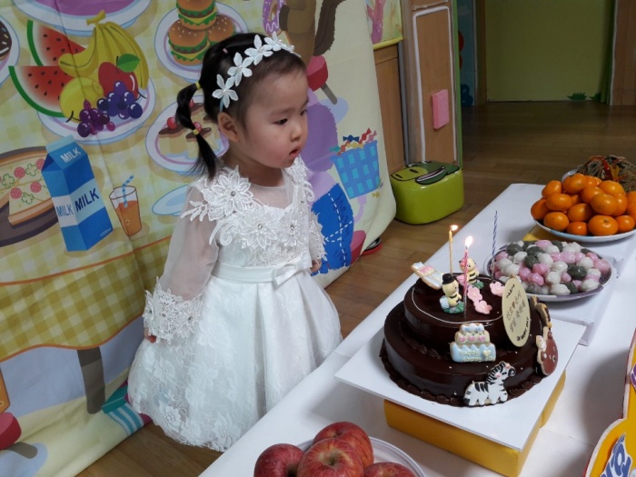  어린이집에서 해주신 생일파티