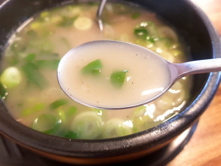  든든하고 뜨끈뜨끈한 국밥 맛집 통큰한우곰탕