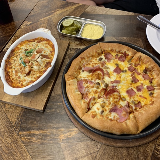  신촌 피자 맛집 피자보이시나 후기!! 여기 모르시나??