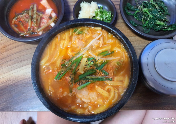  경주 건천시장 시골어탕 비 오는 날엔 어탕수제비!