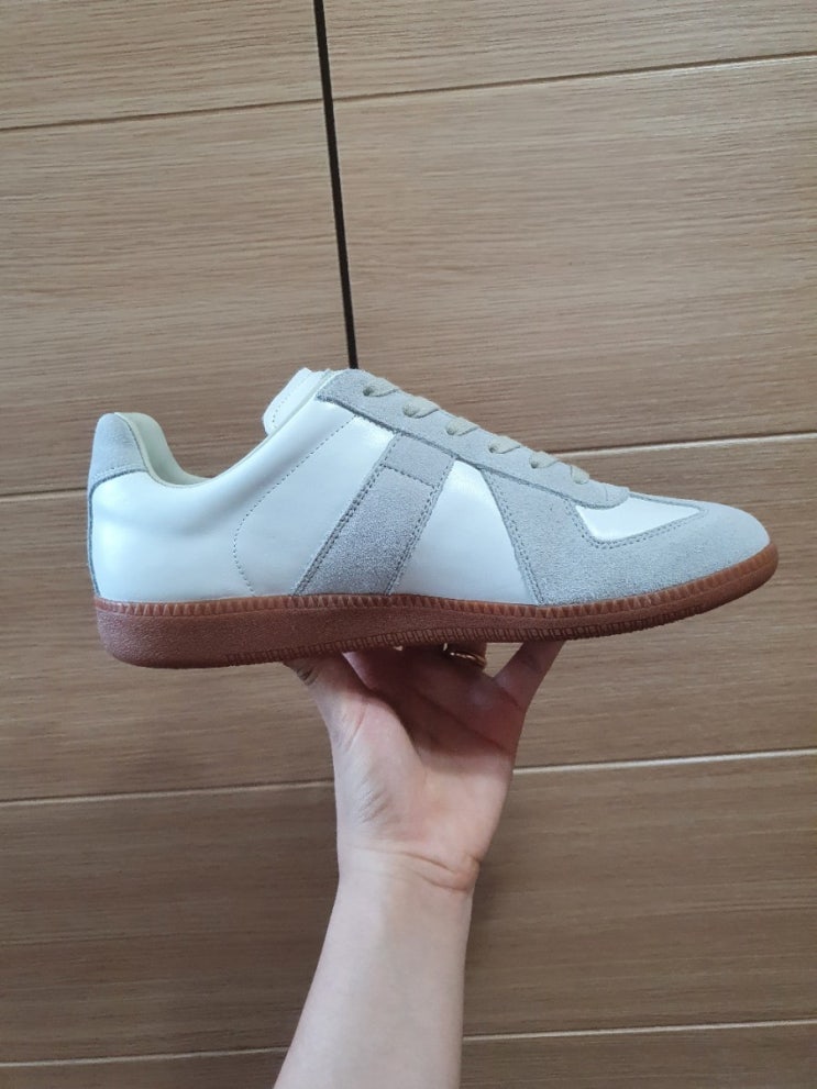  마르지엘라 독일군? 가성비 재미로 독일군 스니커즈 후기!