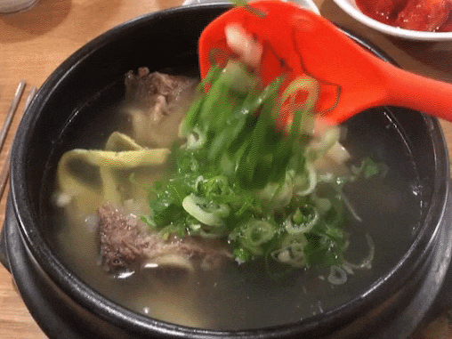  울산 삼산동 '신촌면옥' 에서 갈비탕 한그릇