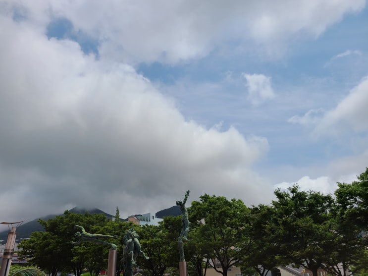  출근길 하늘....