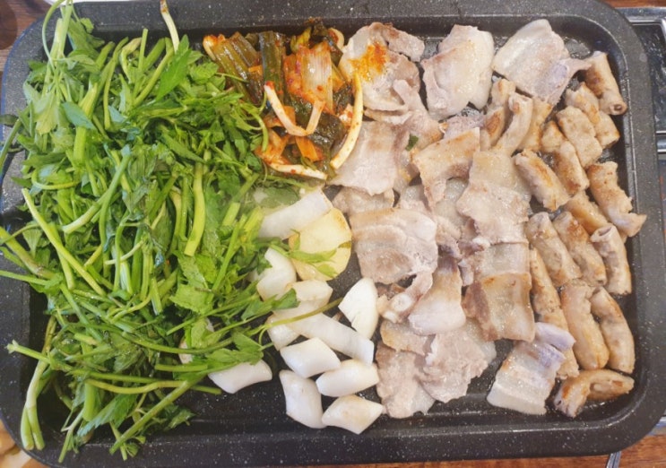 김포 풍무동 한우곱창 맛집 "마포화곱창" 미나리곱삼 후기! 김포 풍무동 한우곱창 맛집 "마포화곱창" 미나리곱삼 후기!