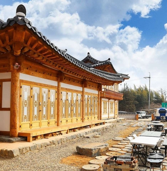 여름휴가 국내 여행지 추천 : 익산여행 익산펜션 인기 리스트 여름휴가 국내 여행지 추천 : 익산여행 익산펜션 인기 리스트