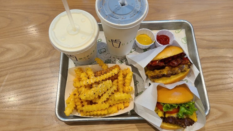  서면 맛집 쉑쉑(shakeshack)버거 방문 리뷰잉