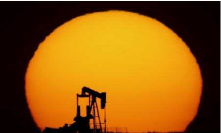 지표와 코로나 사이에서 줄타는 국제유가…WTI 0.05%↓ 지표와 코로나 사이에서 줄타는 국제유가…WTI 0.05%↓