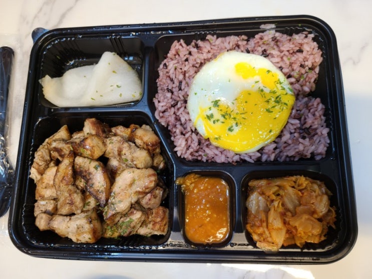  논현역 점심 배달 논현동 맛집 집밥으로 우주정복 본점 솔직후기