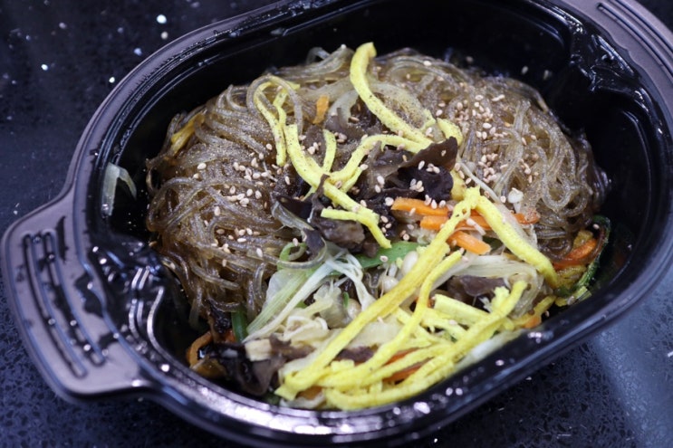  로뎀푸드 서울마님 잡채/떡볶이 후기 전자렌지 5분이면 뚝딱!