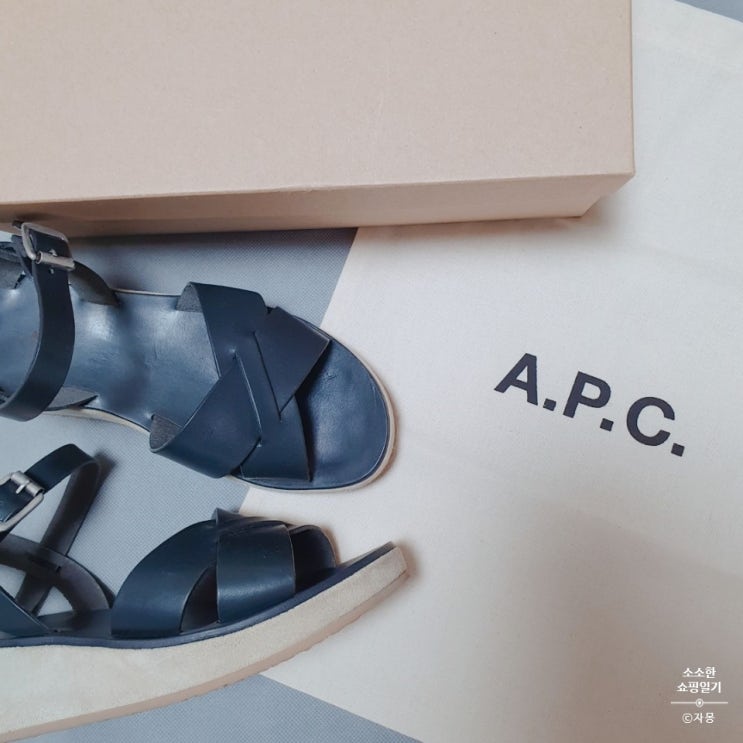  아페쎄 샌들 : A.P.C. Judith Sandals