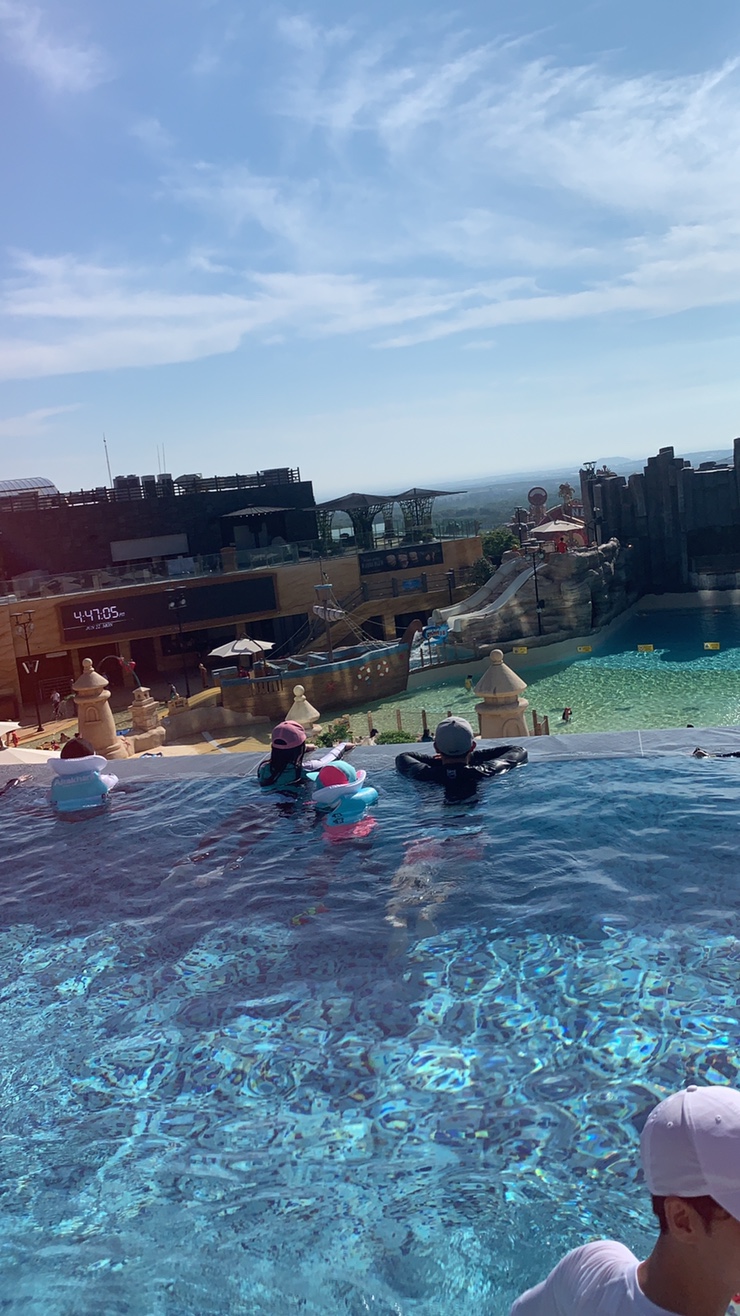 제주신화월드 워터파크 스카이풀 모실 야외수영장 이용 소소한 팁 내돈내산 생생 경험 ㅋ