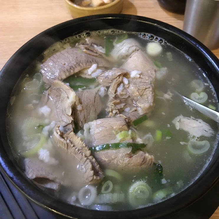  [서초역 점심] 40년 전통의 곰탕 '신선옥'