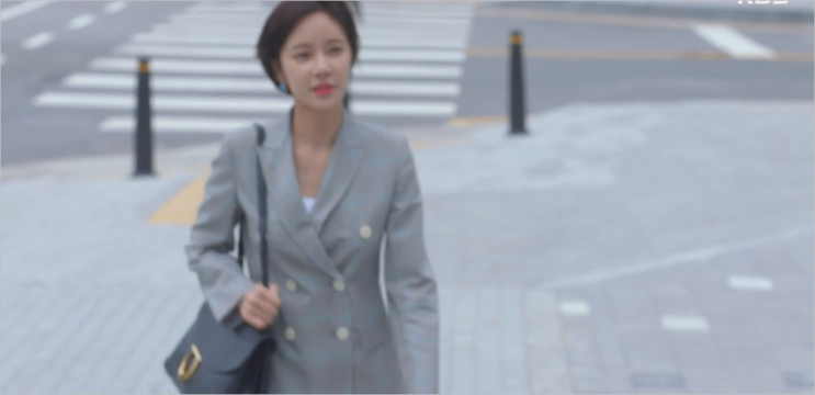  그놈이그놈이다 황정음 가방, 어디꺼지?