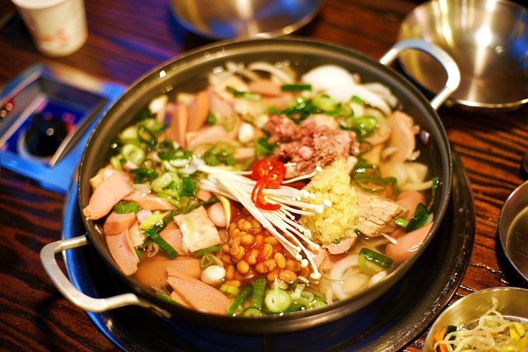 지족동 부대찌개 흥남부두본점 맛이 찐이다 지족동 부대찌개 흥남부두본점 맛이 찐이다