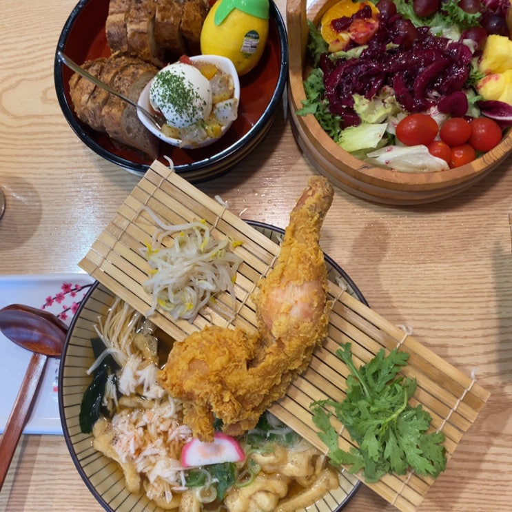  마산에서 그 유명한 마산가포맛집<우동한그릇> 제가 한번 가봤습니다