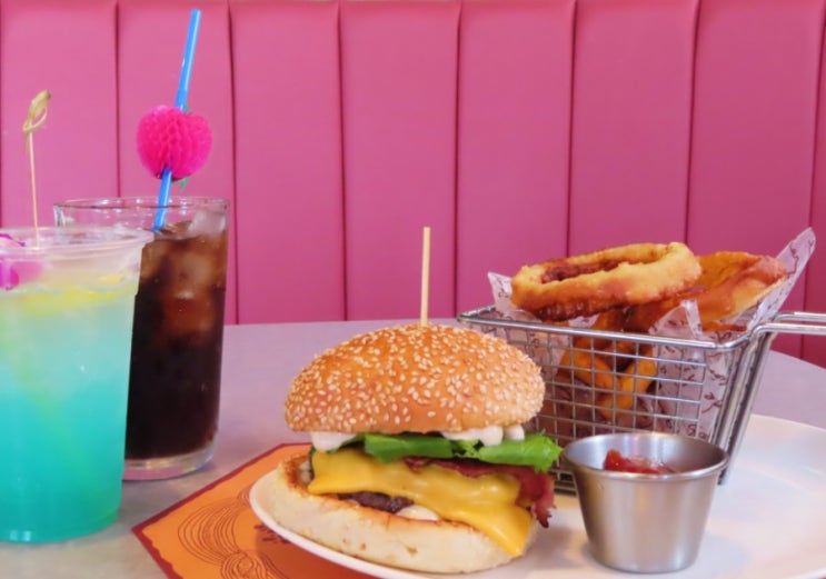 광교 앨리웨이 맛집 봉주르 하와이