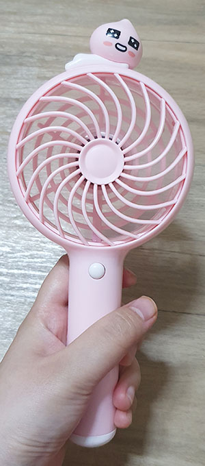  카카오 어피치 휴대용 선풍기 구매 후기 - 귀엽고 출근 할 때 더울 때 키고 당겨야징 ㅎㅎ