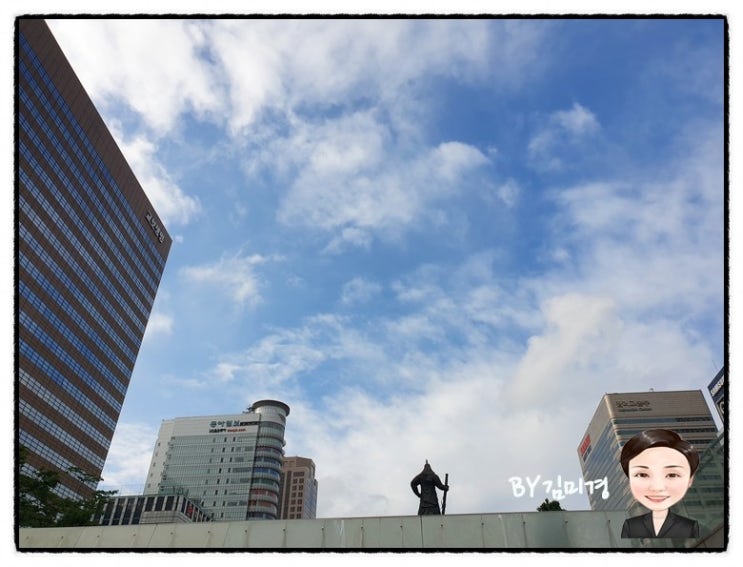  산82 102회 가는 광화문 광장 썰렁한 길