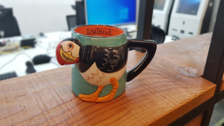  MUG