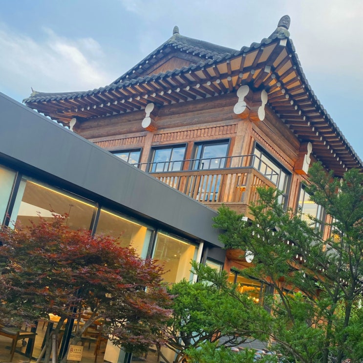  서울근교데이트 고기리맛집 오월다방 다녀왓어요 (오월식당, 동천동맛집,치즈케이크맛집, 용인한옥카페)