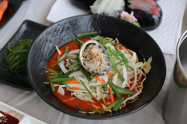  강원도 대게찜 맛집 푸짐한상치림에 물회가 무한리필 대포대게회직판장