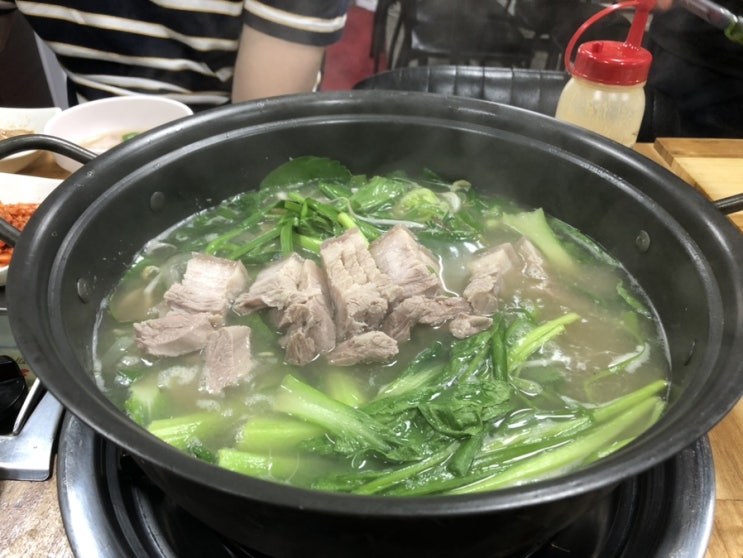  샤브샤브와 수육을 동시에 1타2피 서귀포 동네맛집 흑미가
