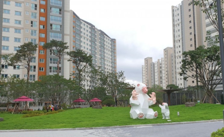 대구 아파트 분양권 연경대광로제비앙 조경과 내부를 보아요