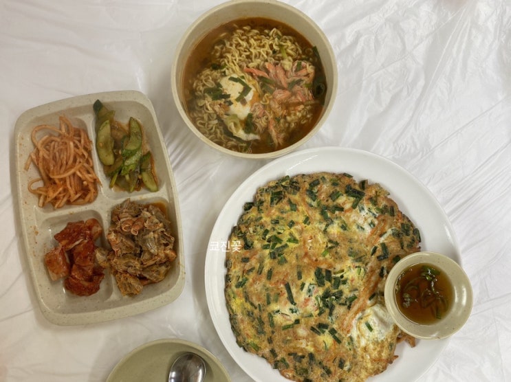  [속초맛집] 아바이마을에 있는 아마이홍게 (feat. 홍게라면/홍게살전)