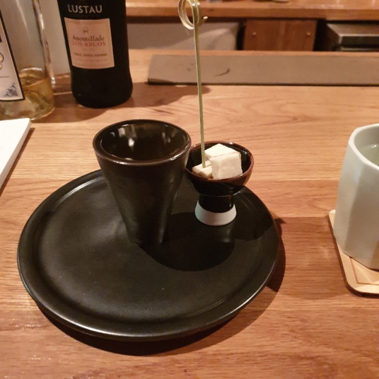  경복궁 서촌과 잘 어울리는 칵테일바 : Bar Cham