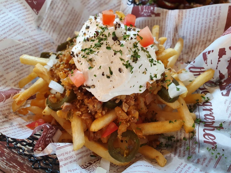  안목해변맛집 요술부엌에서 간단히 포장해서 한잔!!