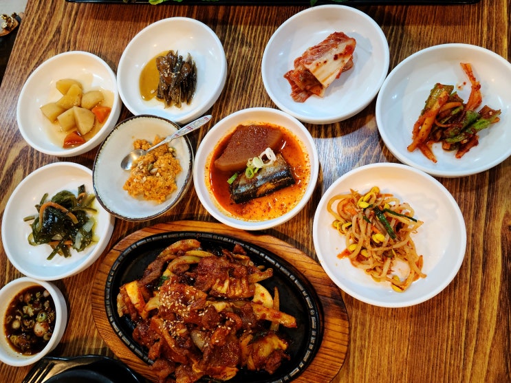  인천 연수동/원인재역 '옛골두부쌈밥' 제육쌈밥정식