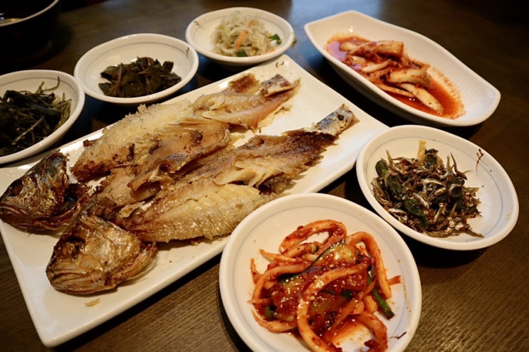  사당 ::둥구나무:: 천연조미료로 맛을 낸 건강하고 저렴한 한정식전문점