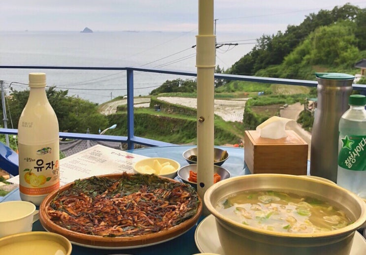  남해 다랭이맛집 - 다랭이마을 오션뷰 해물파전&해물칼국수 맛집 (feat. 남해유자막걸리)