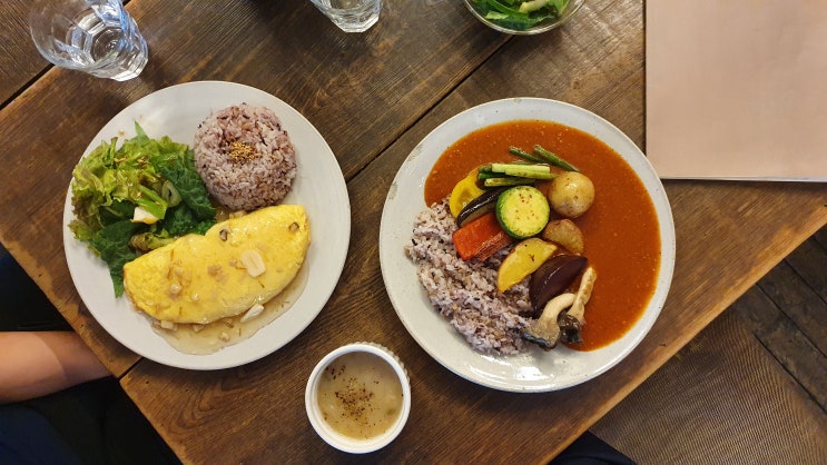  홍대 비건식당 맛집 '수카라' 채식 메뉴의 재발견!